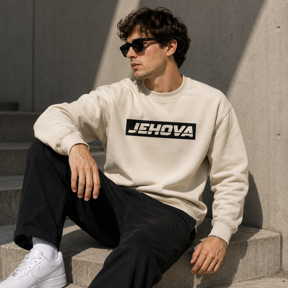 CREWNECKS